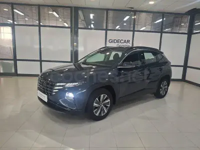 Usado Hyundai Tucson 150 CV (110 kW) 2022 Gris / plata SUV