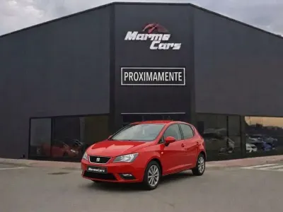 Usado Seat Ibiza I-Tech 105 CV (77 kW) 2015 Rojo Utilitario