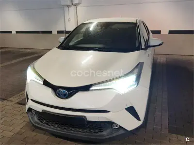 Usado Toyota C-HR Advance 122 HP (89 kW) 2017 Branco SUV
