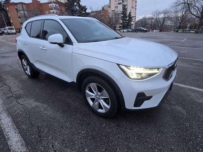 Blanco Usado 2023 Volvo XC40 Core SUV | 31.190 € (Precio justo)