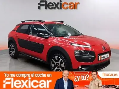 Usado Citroën C4 Cactus Feel 82 CV (60 kW) 2017 Rojo Utilitario