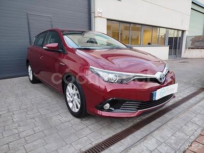 Toyota Auris Hybrid