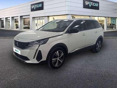Usado Peugeot 5008 Allure 131 CV (96 kW) 2022 Blanco SUV