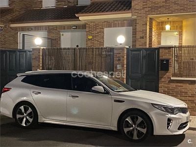 Usado Kia Optima GT-Line 141 CV (103 kW) 2017 Blanco Familiar