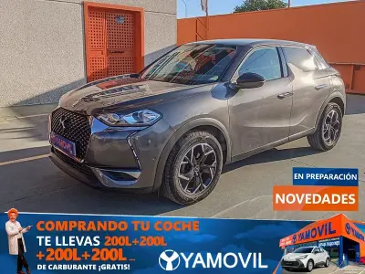Usado DS Automobiles DS3 Crossback So Chic 100 CV (73 kW) 2020 Gris / plata SUV