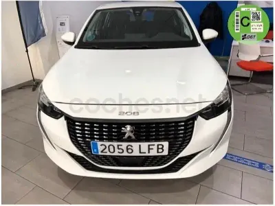 Usado Peugeot 208 Active 100 CV (73 kW) 2020 Blanco Utilitario