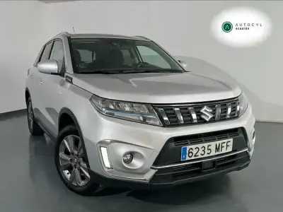 Usado Suzuki Vitara 129 CV (94 kW) 2023 Gris SUV