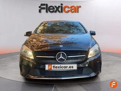 Usado Mercedes A180 AMG line 109 HP (80 kW) 2017 Preto Sedan