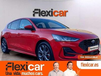 Usado Ford Focus ST-Line 125 CV (91 kW) 2022 Rojo Berlina