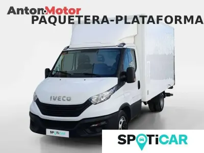 Usado Iveco Daily 162 CV (119 kW) 2023 Blanco Van