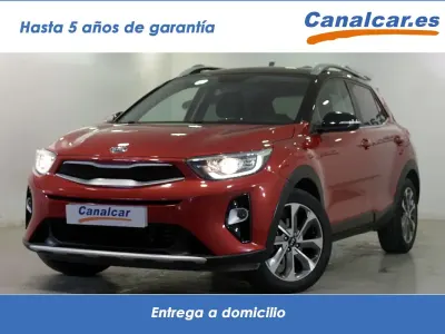 Usado Kia Stonic 101 HP (74 kW) 2019 Vermelho SUV