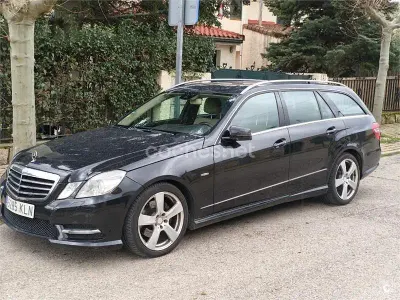 Käytetty Mercedes E220 Avantgarde 170 HP (125 kW) 2012 Musta Farmari