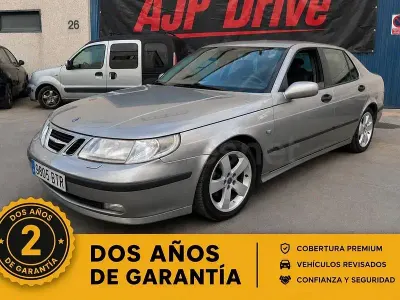 Usado Saab 9-5 Vector 176 CV (129 kW) 2002 Gris / plata Berlina