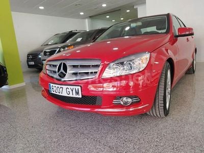 Rojo Usado 2010 Mercedes C200 Avantgarde Berlina | 10.900 € (Precio justo)