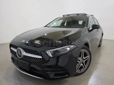 Usado Mercedes A250 218 CV (160 kW) 2021 Negro Berlina