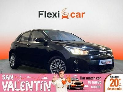 Usado Kia Rio 77 CV (56 kW) 2017 Negro Berlina
