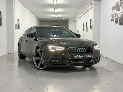 Usado Audi A5 Sportback Ambiente 143 CV (105 kW) 2012 Negro Utilitario