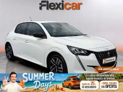Usado Peugeot 208 Allure 100 CV (73 kW) 2023 Blanco Utilitario