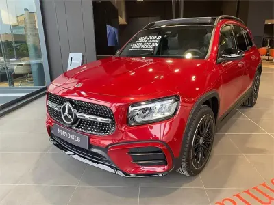 Uusi Mercedes GLB200 150 HP (110 kW) 2026 Punainen Katumaasturi