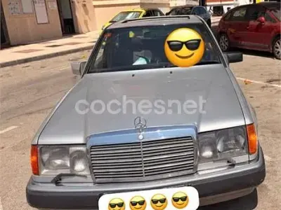 Usado Mercedes E300 147 CV (108 kW) 1996 Naranja Familiar