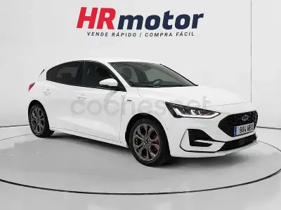 Usado Ford Focus ST-Line 125 CV (91 kW) 2022 Blanco Familiar