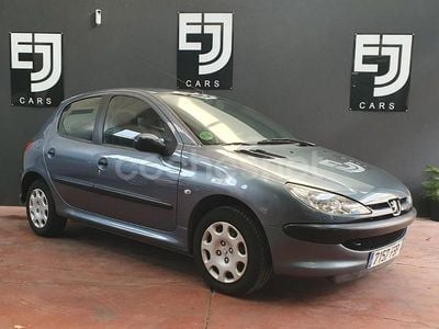 Gris / plata Usado 2006 Peugeot 206 Berlina | 4490 € (Un poco caro)