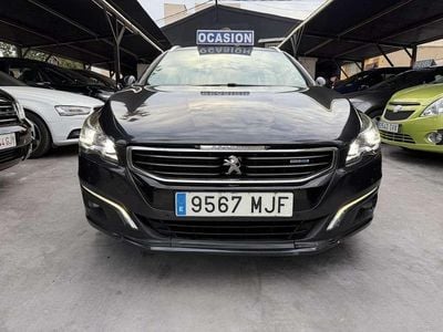 Usado Peugeot 508 Access 120 CV (88 kW) 2015 Gris Berlina