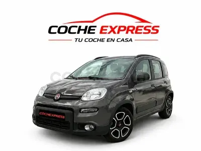 Usado Fiat Panda City Life 70 CV (51 kW) 2022 Gris / plata Utilitario