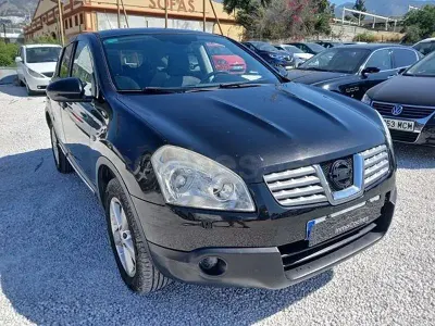 Usado Nissan Qashqai Acenta 140 HP (102 kW) 2009 Preto SUV