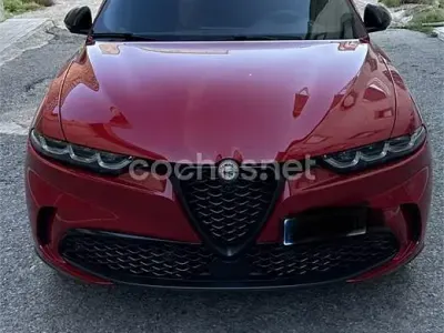 Usado Alfa Romeo Tonale Edizione Speciale 160 CV (117 kW) 2022 Rojo SUV