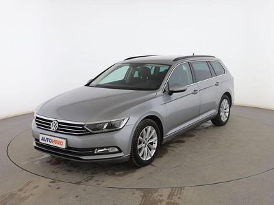 Gris Usado 2017 VW Passat Advance Familiar | 17.799 € (Precio justo)