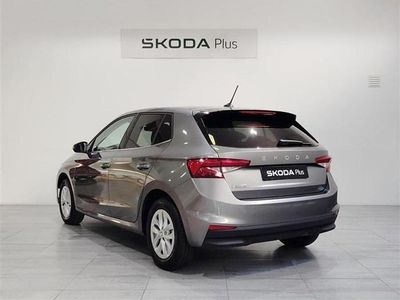 Usado Skoda Fabia Selection 115 CV (84 kW) 2024 Gris Utilitario