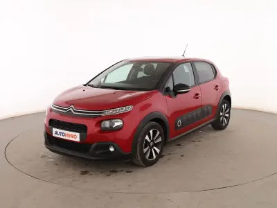 Usado Citroën C3 Feel 75 CV (55 kW) 2018 Rojo Utilitario