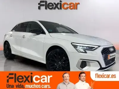 Usado Audi A3 110 CV (80 kW) 2021 Blanco Berlina