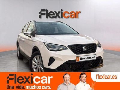 Usado Seat Arona Style 110 CV (80 kW) 2023 Blanco SUV