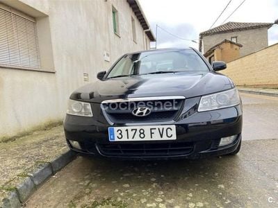 Usado Hyundai Sonata Comfort 140 CV (102 kW) 2007 Negro Berlina