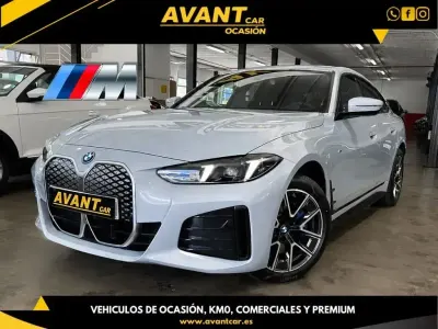 Usado BMW i4 M Sport 250 kW (340 CV) 2025 Gris Berlina