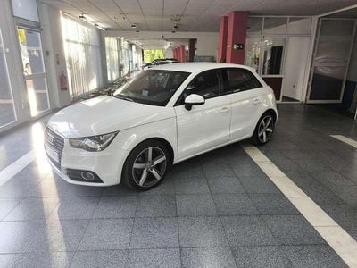 Blanco Usado 2013 Audi A1 Sportback Utilitario | 10.500 € (Un poco caro)
