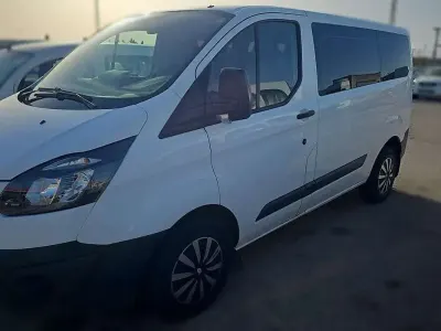 Usado Ford Transit Custom Nugget 105 CV (77 kW) 2017 Blanco Van