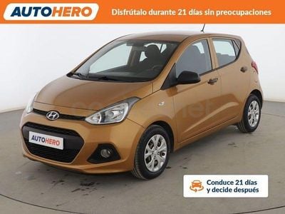 Naranja Usado 2016 Hyundai i10 Utilitario | 8099 € (Precio justo)