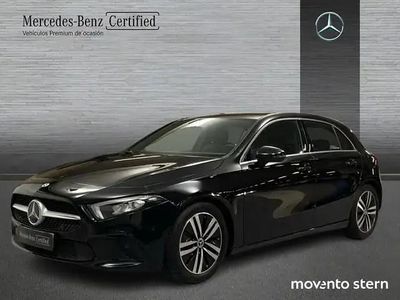 Usado Mercedes A180 Progressive 136 HP (100 kW) 2022 Preto Citadino