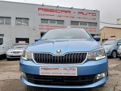 Azul Usado 2017 Skoda Fabia Utilitario | 9800 € (Precio justo)