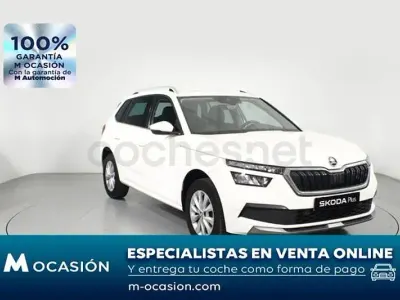 Usado Skoda Kamiq 110 CV (80 kW) 2022 Blanco SUV
