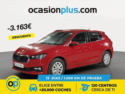 Usado Skoda Fabia Selection 115 CV (84 kW) 2025 Rojo Berlina