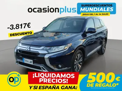 Usado Mitsubishi Outlander Motion 150 CV (110 kW) 2021 Azul SUV