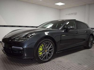 Porsche Panamera 4