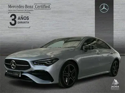 Usado Mercedes CLA200 163 CV (119 kW) 2025 Blanco Berlina