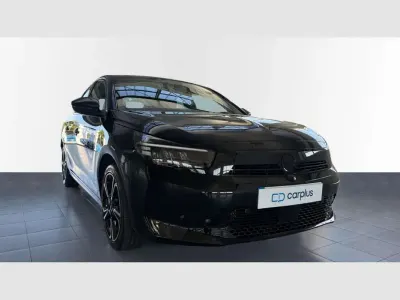Usado Opel Corsa 110 CV (80 kW) 2025 Negro Utilitario