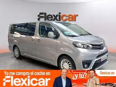 Usado Toyota Proace Verso Active 120 CV (88 kW) 2023 Gris Familiar
