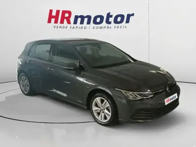 Usado VW Golf VIII Life 110 CV (80 kW) 2024 Gris